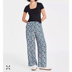 NEW On 34th Wide Leg Botanical Pants Size Large